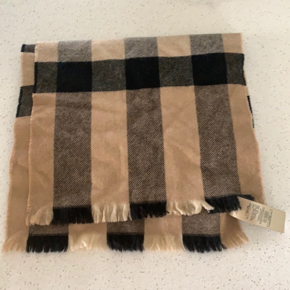 Burberry scarf